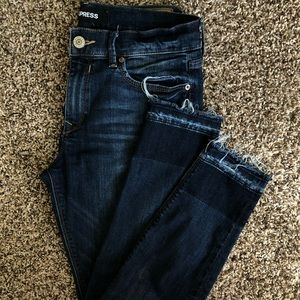 Express Repreve (Stretch) Mid Rise Ankle Jean